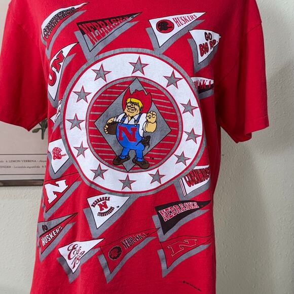 Vintage 90s Red Nebraska Huskers Cornhuskers Single Stitch Graphic T-Shirt M - Picture 2 of 8